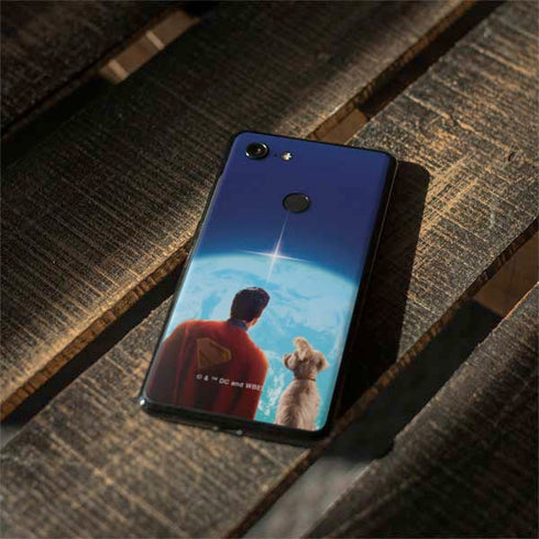 Superman 2025 Superman & Krypto watch the Earth Google Pixel 3 Skin